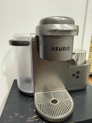 Keurig K-Cafe Single Serve K-Cup Pod Coffee Latte Cappuccino Maker K84 Clean