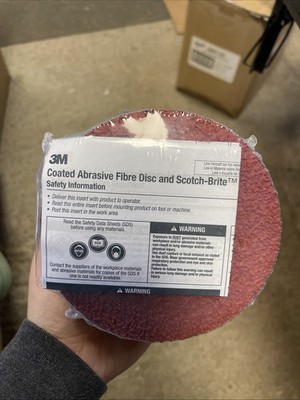 3M Cubitron II 987C Fibre Disc 27447 - 4 1/2 in 36 Very Coarse Ceramic Precision