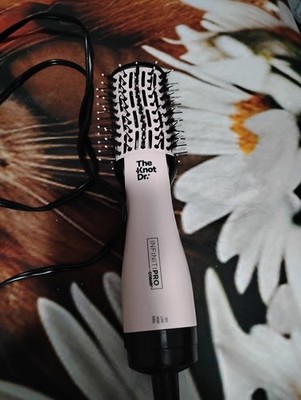 Conair InfinitiPro The Knot Dr. 1.5in Ceramic Hot Air Brush 1000W Pink/Black