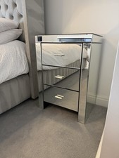 Pair of Mirrored Bedside Cabinets – 3 Drawer Glass Side Tables