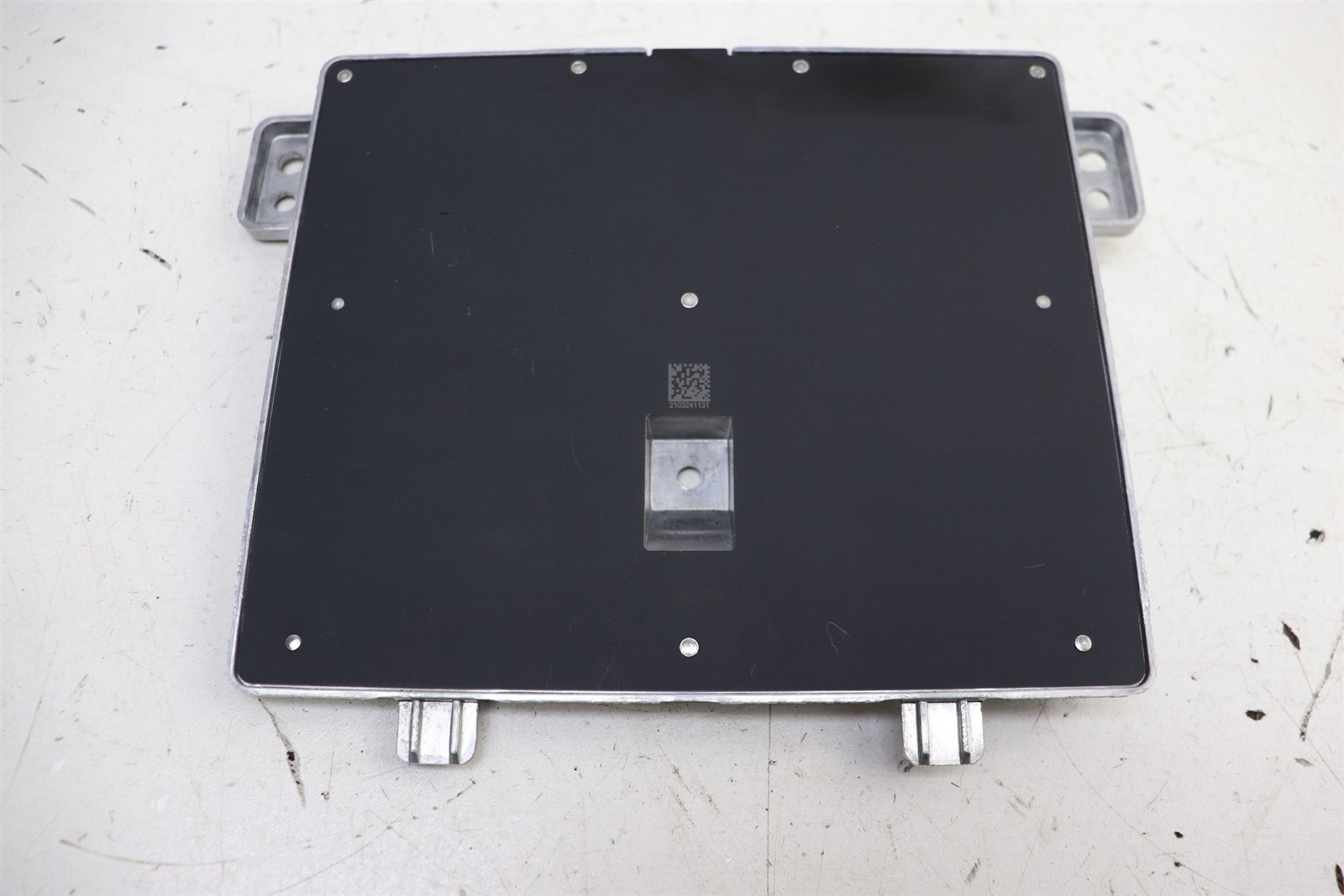 Tesla Model 3 2021 Center Console Wireless Phone Charger 1755100-00-B J216
