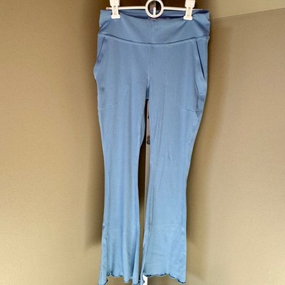 Outdoor Voices Womens Ribbed Flare Leggings Light Blue High Rise Pockets Size M