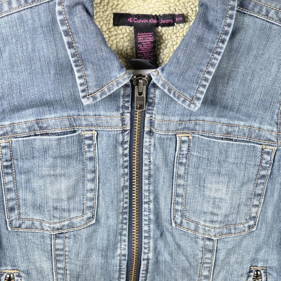Chaqueta corta de mezclilla Calvin Klein Youth XL Foto 2 de 4