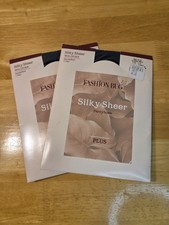 Fashion Bug Classic Navy Pantyhose Plus Size 1X-2X Silky Sheer Sandalfoot PLUS