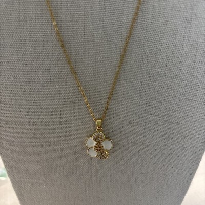 Small Dainty Necklace Three Parts Of The Flower   Is Rhinestones  Three Enamel.