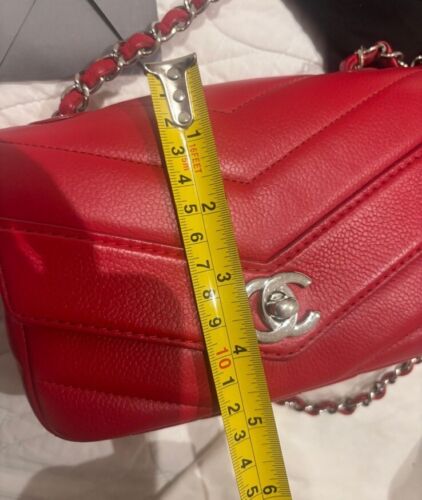 LOVELY AUTH CHANEL MINI CAVIAR CHEVRON ENVELOPE FLAP BAG - Picture 7 of 10