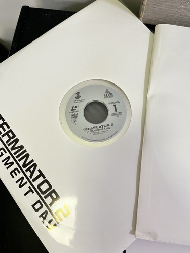 Terminator 2 Judgment Day Laserdisc + Making Of Box Set 4 Laser Discs Movie - Picture 2 of 19