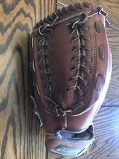 Baseball Glove, Left, Winners Choice, model AA 232-5, Left, deep pocket leather.