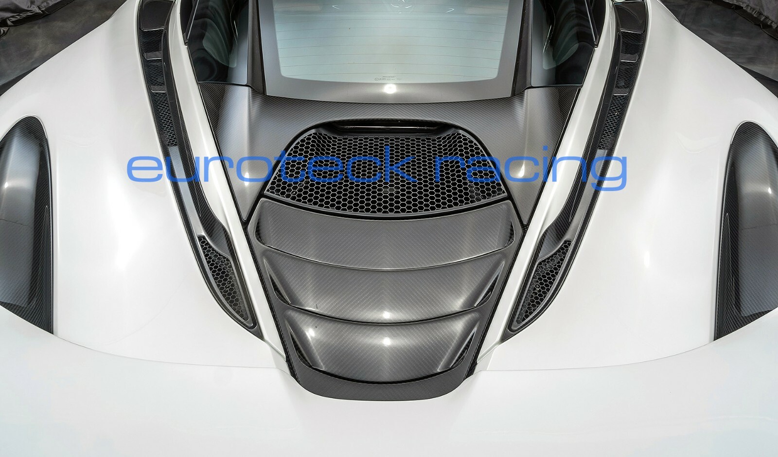 McLaren 720s Carbon Fiber Complete Rear Deck Aero Bridge Vents (4pc kit)
