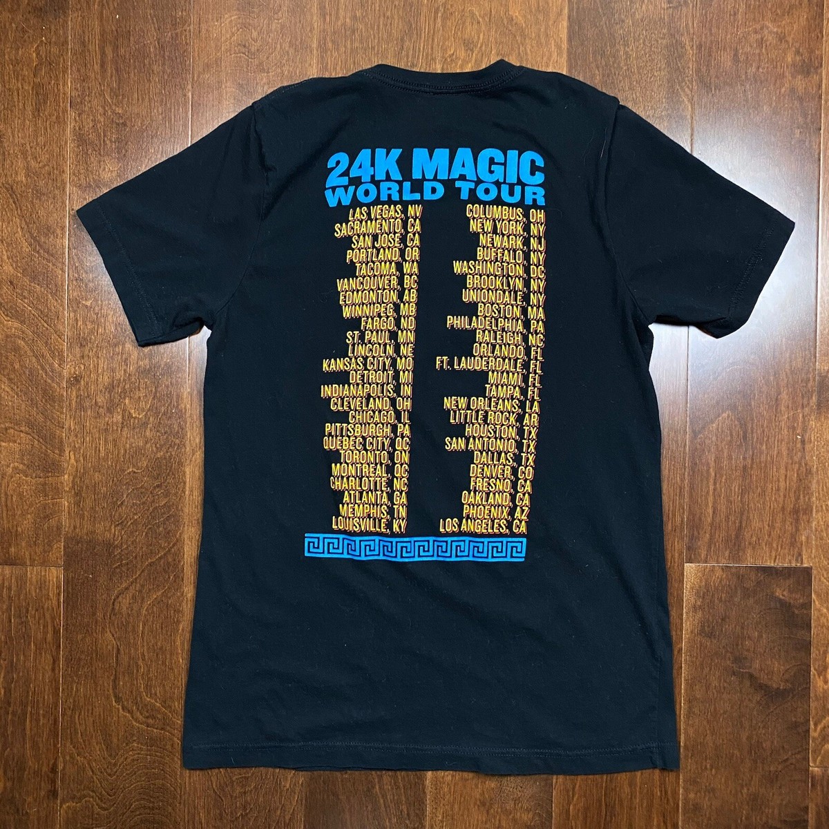 Bruno Mars Tour T Shirt XL 24K Magic World Tour Music