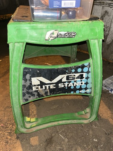 Matrix Concepts M64 Elite Stand - Green/White Motorcycle Dirt Bike M64-105