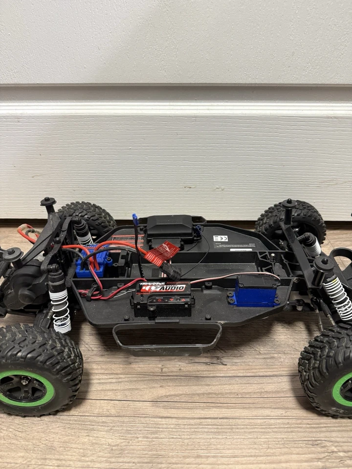 Traxxas Slash 2wd Monster Energy With OBA XL-5 1/10 SCT And Charger Rc Rustler - Image 3 of 4
