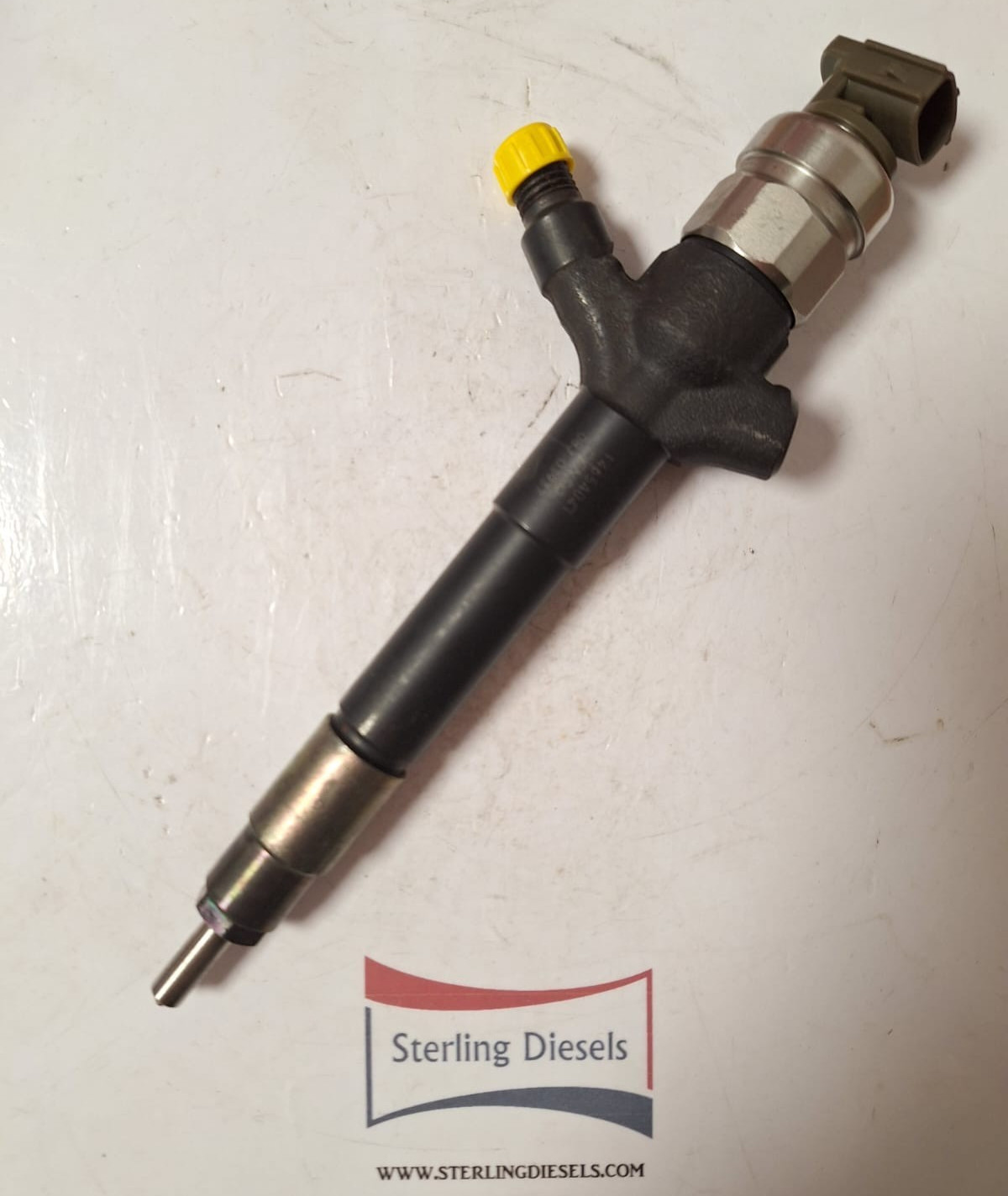 Reman Denso 1465A041 fuel injector