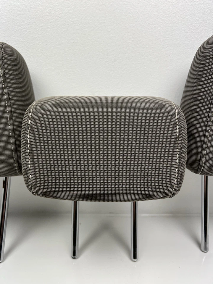 Juego de 3 reposacabezas de piedra mediana para asiento trasero Ford Focus 2012-2014 Foto 4 de 4