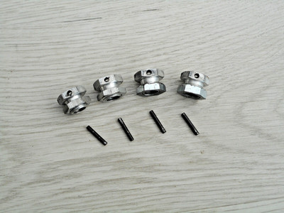 Kyosho Inferno MP7.5 Sport Sechskant Pin & Nut Set 17mm