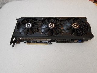 EVGA NVIDIA GeForce RTX 3070 XC3 ULTRA 8GB GDDR6 Gaming Grafikkarte Triple Fan