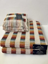 Brooks Brothers 2 Bath 2 Hand Towel Set Tiles Multicolored Fall NWT