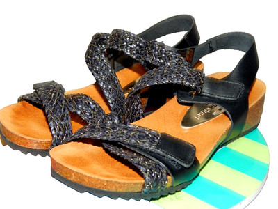 Womens Eric Michael Talia size 37 eur black woven leather sandales shoes 6.5 - 7