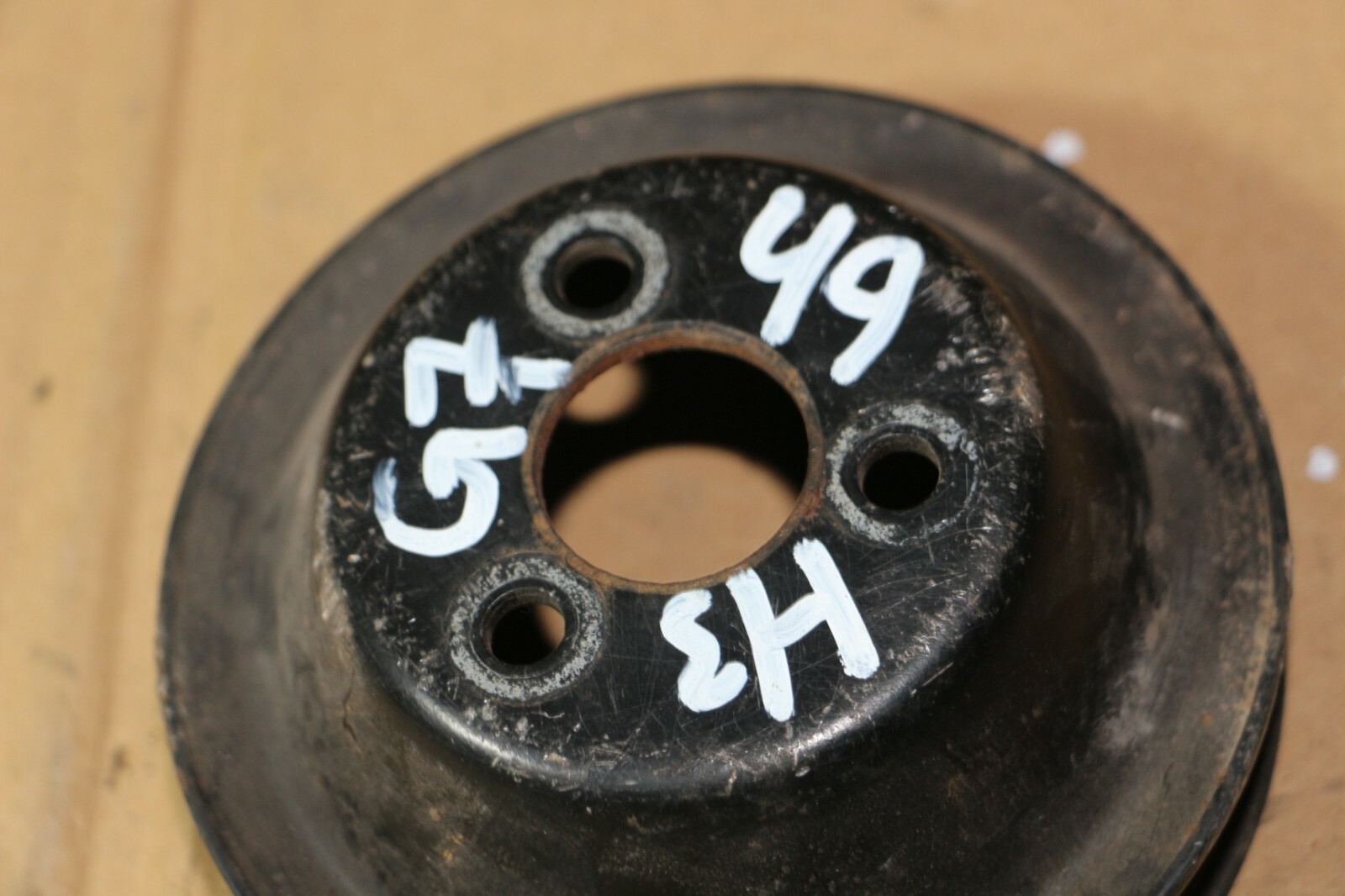 ORIGINAL Mercedes Benz W124 W126 Riemenscheibe für Servopumpe 