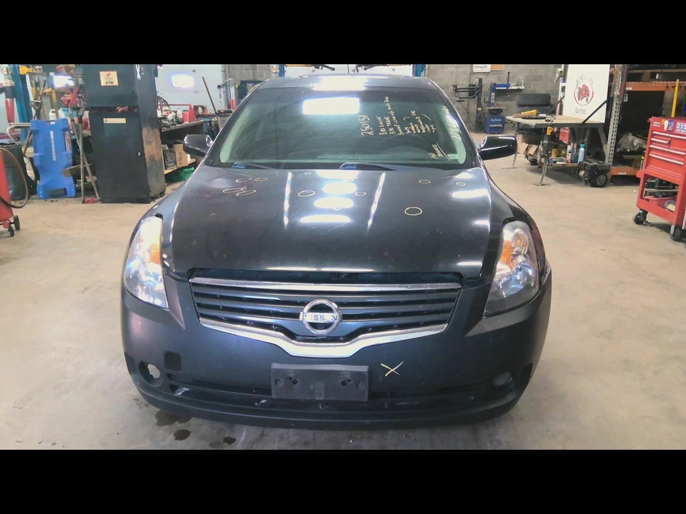 Б/у перчаточный ящик подходит: 2009 Nissan Altima класса A - Изображение 2 из 4