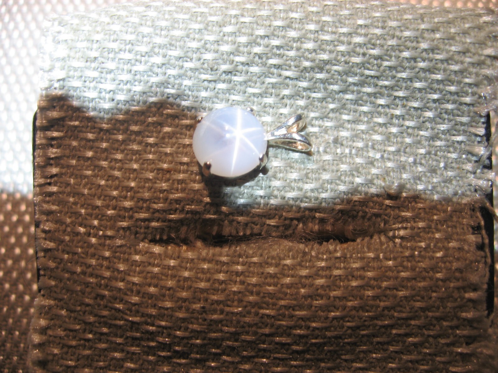 Picture 4 of 4