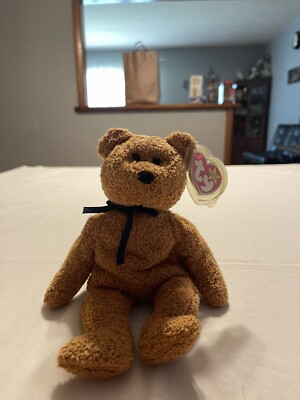 TY Beanie Baby - FUZZ the Bear - SPELLING ERROR (GASPORT)