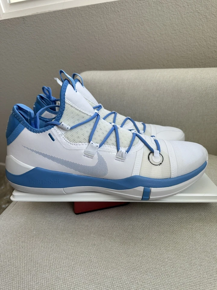Nike Kobe AD Exodus TB "Blanco Azul Universitario" EE. UU. Para hombres Talla 15 SKU AT3874-118 Foto 2 de 4