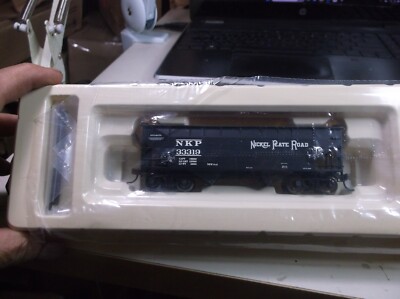 HO Two Bay Hopper Car. 33319 Oval Ends Nickel Plate Road ATLAS O/B