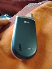 LG VX3200 - Gray and Silver  Verizon  Cellular Flip Phone - Bundled
