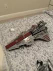 LEGO Star Wars Venator-Class Republic Attack Cruiser 8039 Complete Set 9+