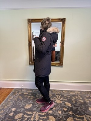 Canada Goose Women's Navy Trillium Arctic-Tech Fur Parka Oversized Small