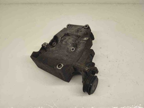 VW PASSAT Variant B5 3B6 Klimakompressorhalterung 038260885C 1.90 31948231