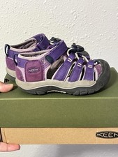 Keen Little Kids Newport Purple sandals toddler 8