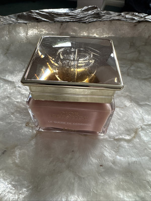 DIOR PRESTIGE LE SUCRE DE GOMMAGE 150mL DIOR PRESTIGE LE SUCRE DE