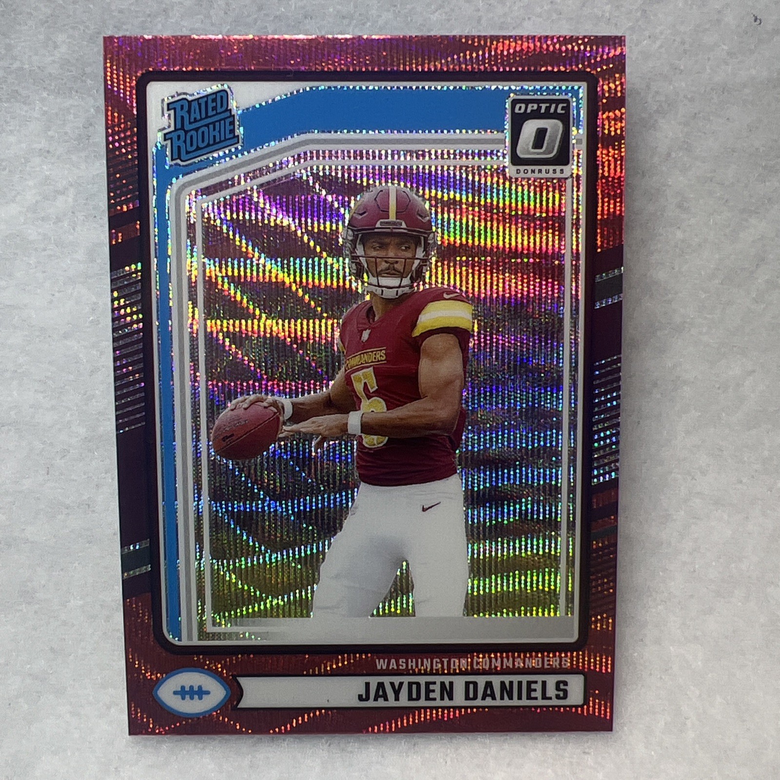 2024 Donruss - Rated Rookie Jayden Daniels #389 Optic Preview Red Wave Prizm RC
