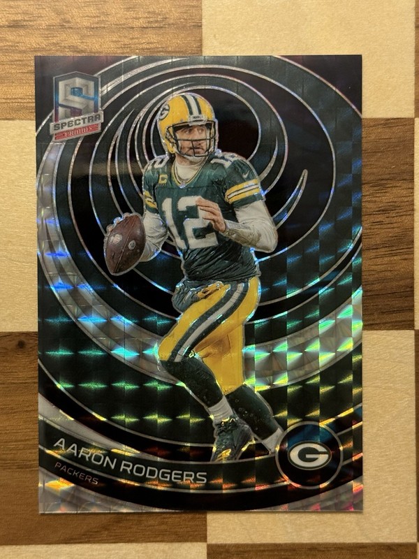 2023 Panini Spectra - Aaron Rodgers #104 Interstellar Prizm /60 Packers 🧀