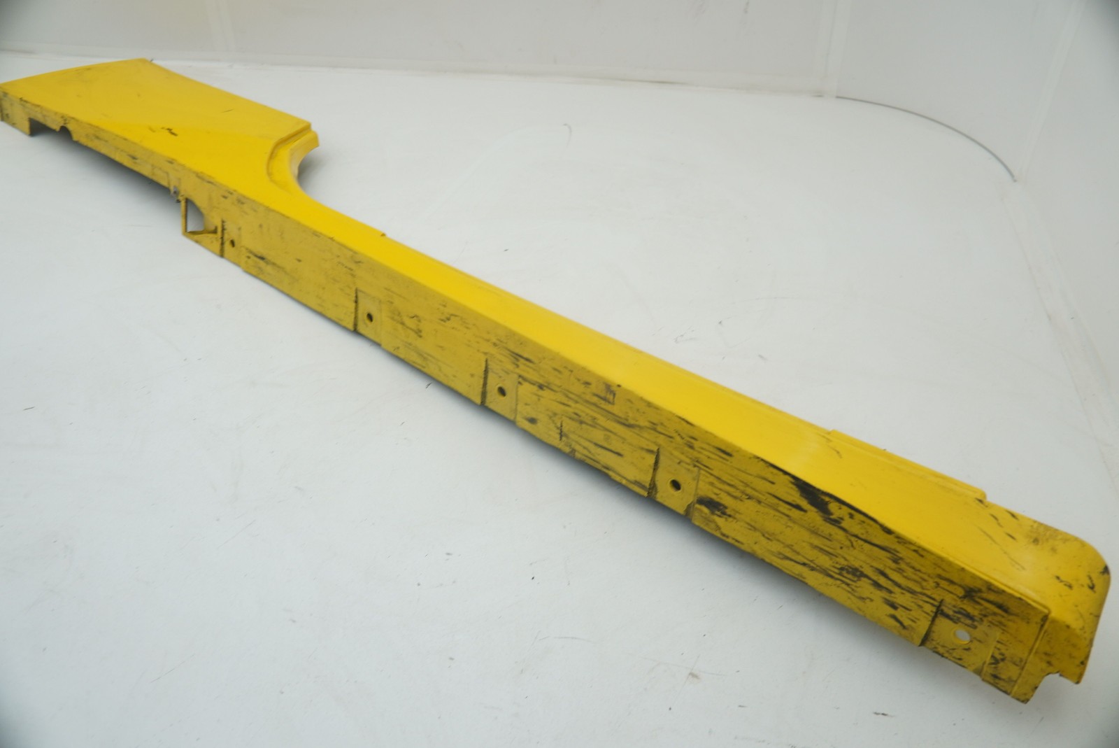 Right Passenger Rocker Panel Side Skirt Trim 83428910 Ferrari 458 Challenge