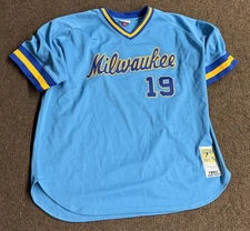 Mitchell & Ness 1982 Robin Yount Brewers Cooperstown Collection 4XL Jersey