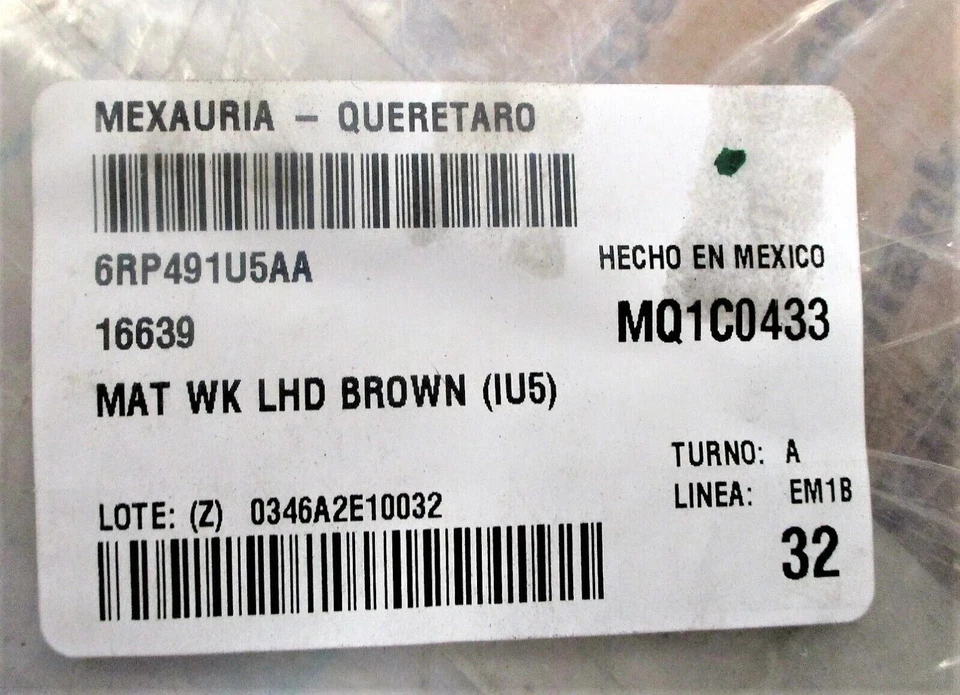 OEM 2018-2021 Jeep Grand Cherokee Summit Carpet Floor Mats Brown 6RP491U5AA - Imagem 3 de 4