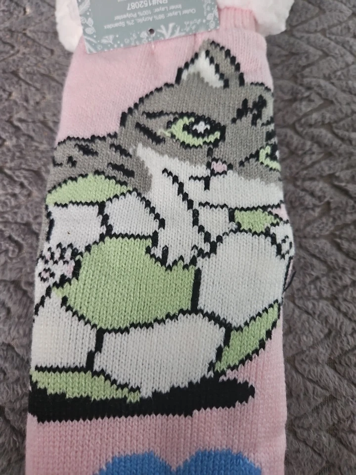 Calcetines forrados de sherpa rosa gatito de fútbol antideslizantes suaves talla única NUEVO antideslizantes  Foto 2 de 4