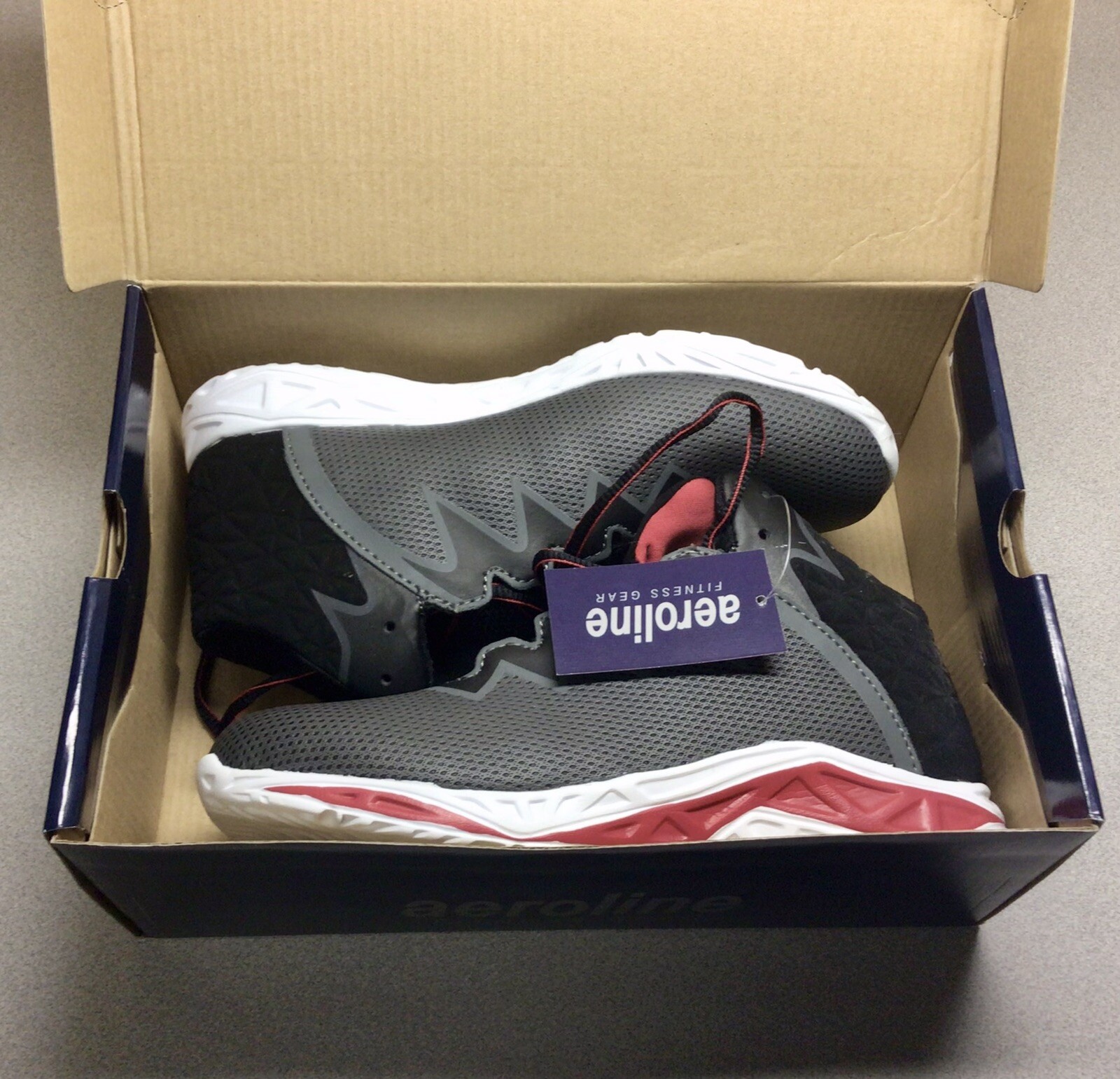 SAOLA Scarpe da ginnastica Aeroline Fitness Gear ragazzo taglia 5 grigio nero e rosso