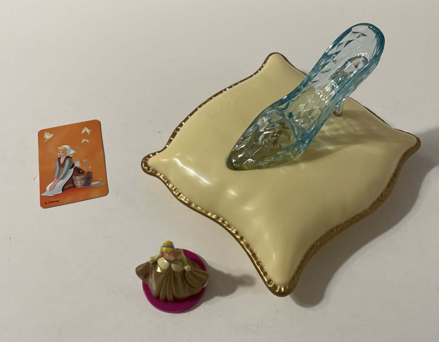 SAOLA Disney Cenerentola’s Enchanted Slipper Game Ricambi Gioco (SOLO)