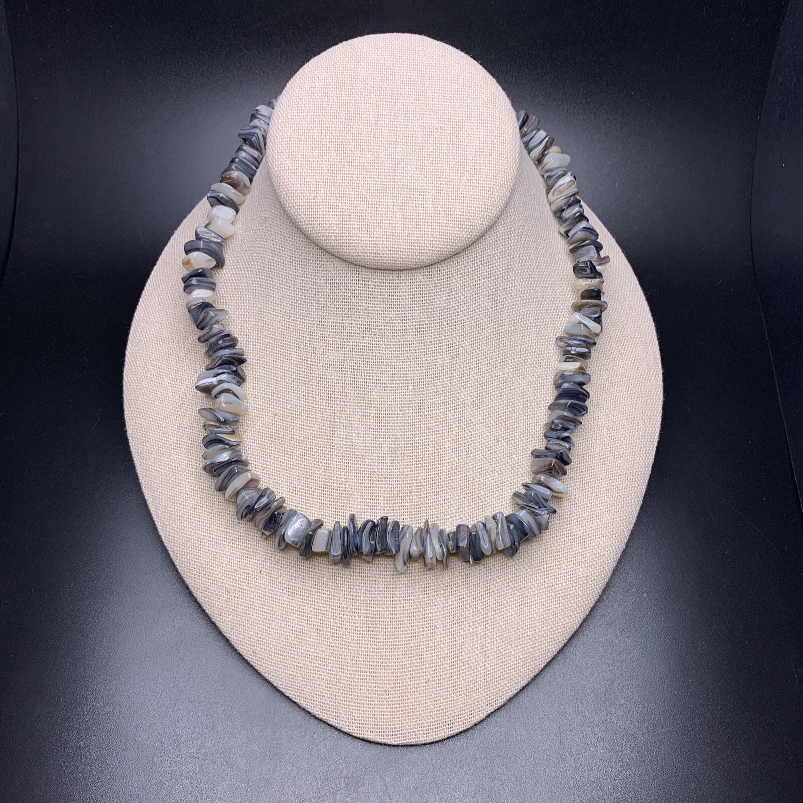 Gray Seashell Chip Necklace Shell Beach Boho Casu… - image 1