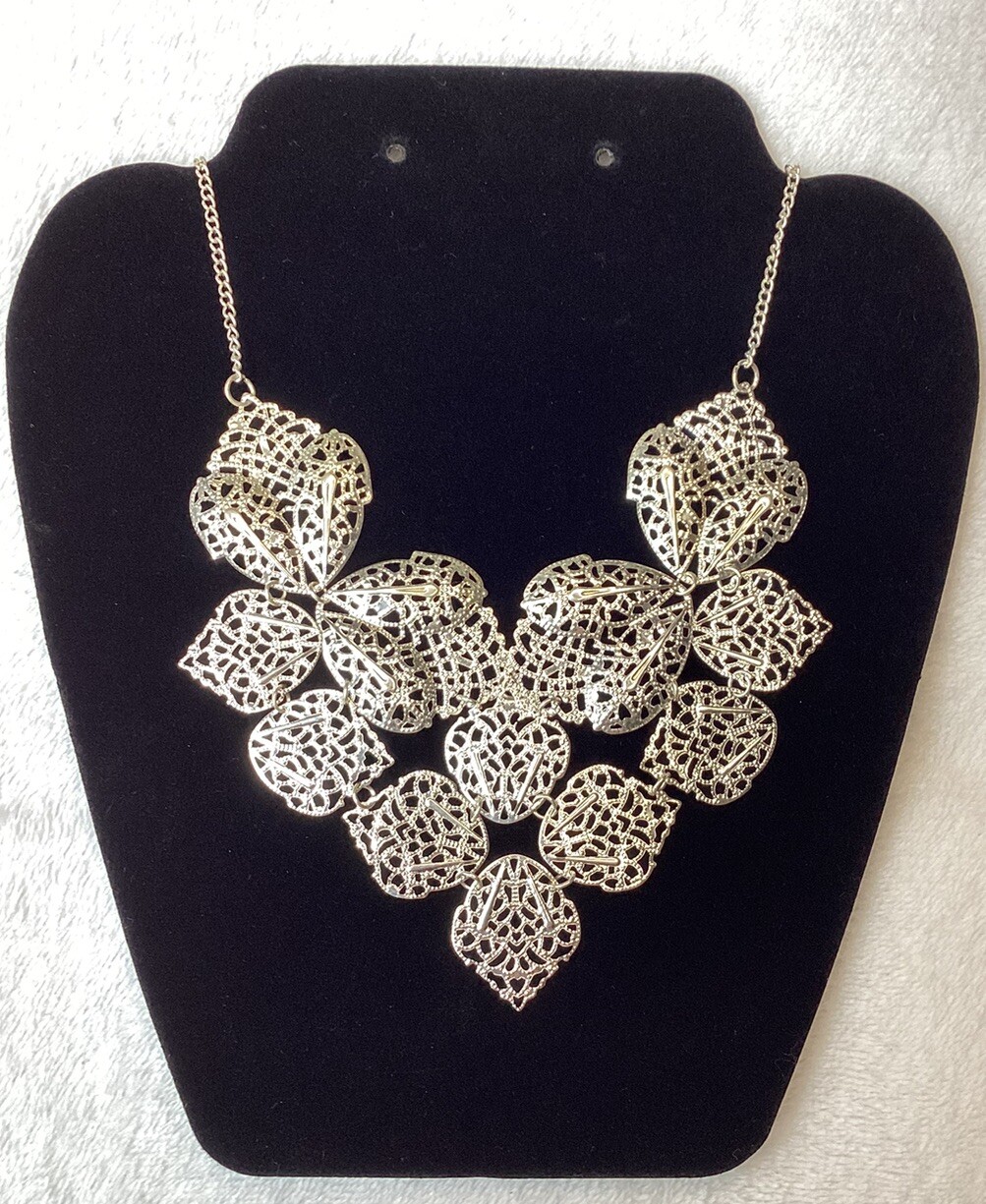 Dramatic Statement Silver-Tone Filigree Necklace … - image 2