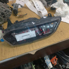 6R0941062D Frontlicht Rechts VOLKSWAGEN POLO (6C) 1.4 TDI BMT (66Kw) Ber