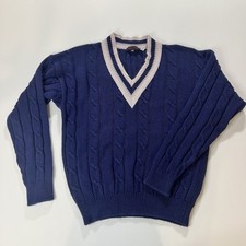 Paparazzi Paris V Neck Sweater. Collegiate Style. Academia style. Preppy.