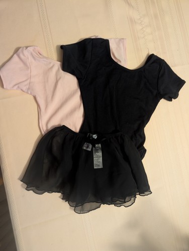 Girl's Pink Disney Kids Leo and 1 Body Motion Black Leo and Dance Skirt -S