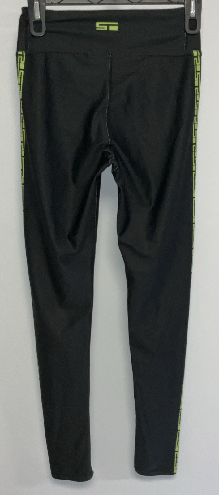 ST Leggings Women Small Black.   11722