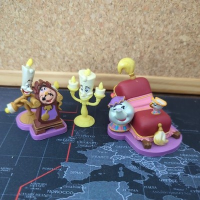 Disney Store Die Schöne und das Biest Sultan Hund Fußhocker Cogsworth Lumiere Figuren