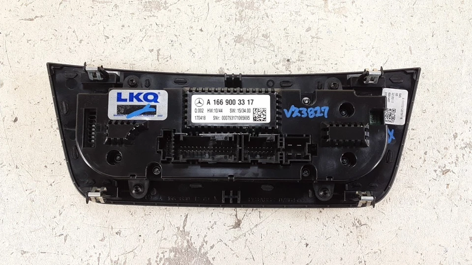 Mercedes-Benz Clase GLE 2017 temperatura automática clima aire acondicionado control de calefacción OEM LKQ Foto 4 de 4